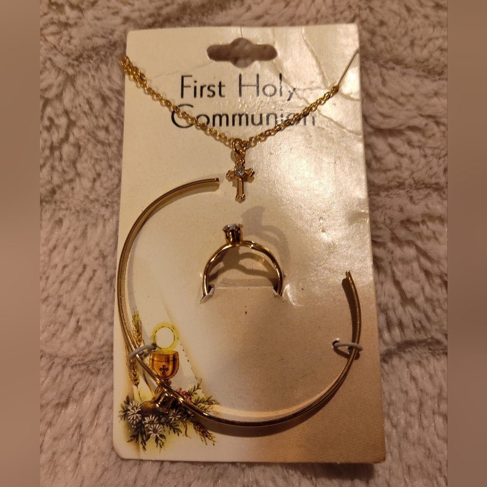 NWT! First Holy Communion Jewelry Set